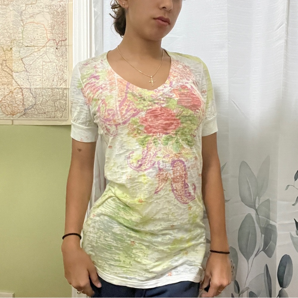 Happening in the Present Pink and Green Graphic Fitted Short Sleeve Tee
